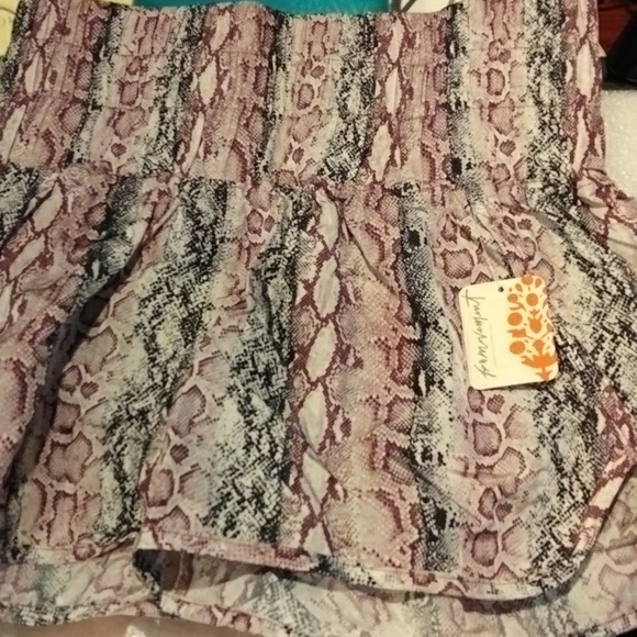 NWT,Small, {FP Movement by Free People} Anaconda Venum print purple/blk- Women’s - Picture 3 of 4